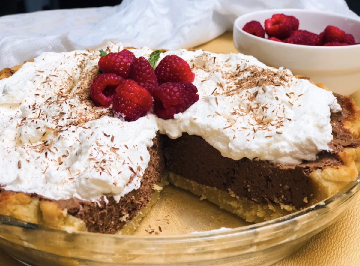 KETO-french-silk-chocolate-pie-recipe-heather-lucilles-kitchen-food-blog