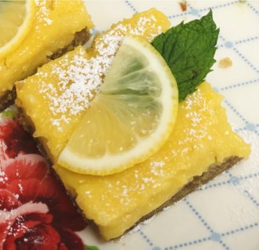 paleo-lemon-bars-recipe-heather-lucilles-kitchen-food-blog