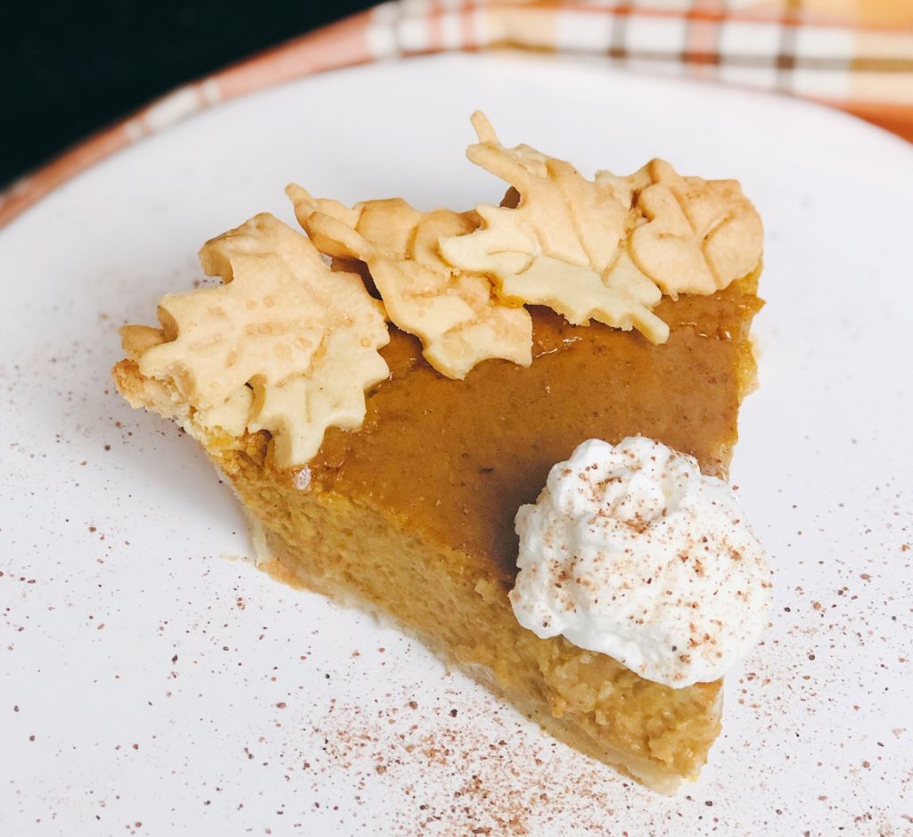 easy-tradtional-pumpkin-pie-recipe-heather-lucille's-kitchen-food-blog