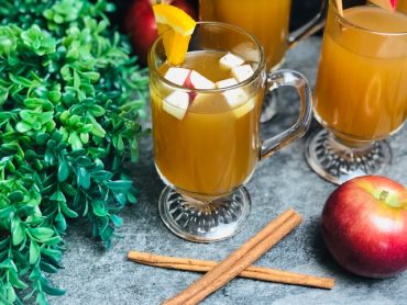 slow-cooker-apple-cider-recipe-heather-lucilles-kitchen-food-blog