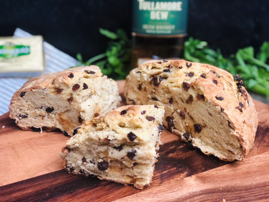 Irish-soda-bread-with-whiskey-soaked-raisins-recipe